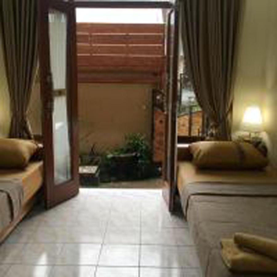 Bulan Bali Guest House Ubud  Luaran gambar
